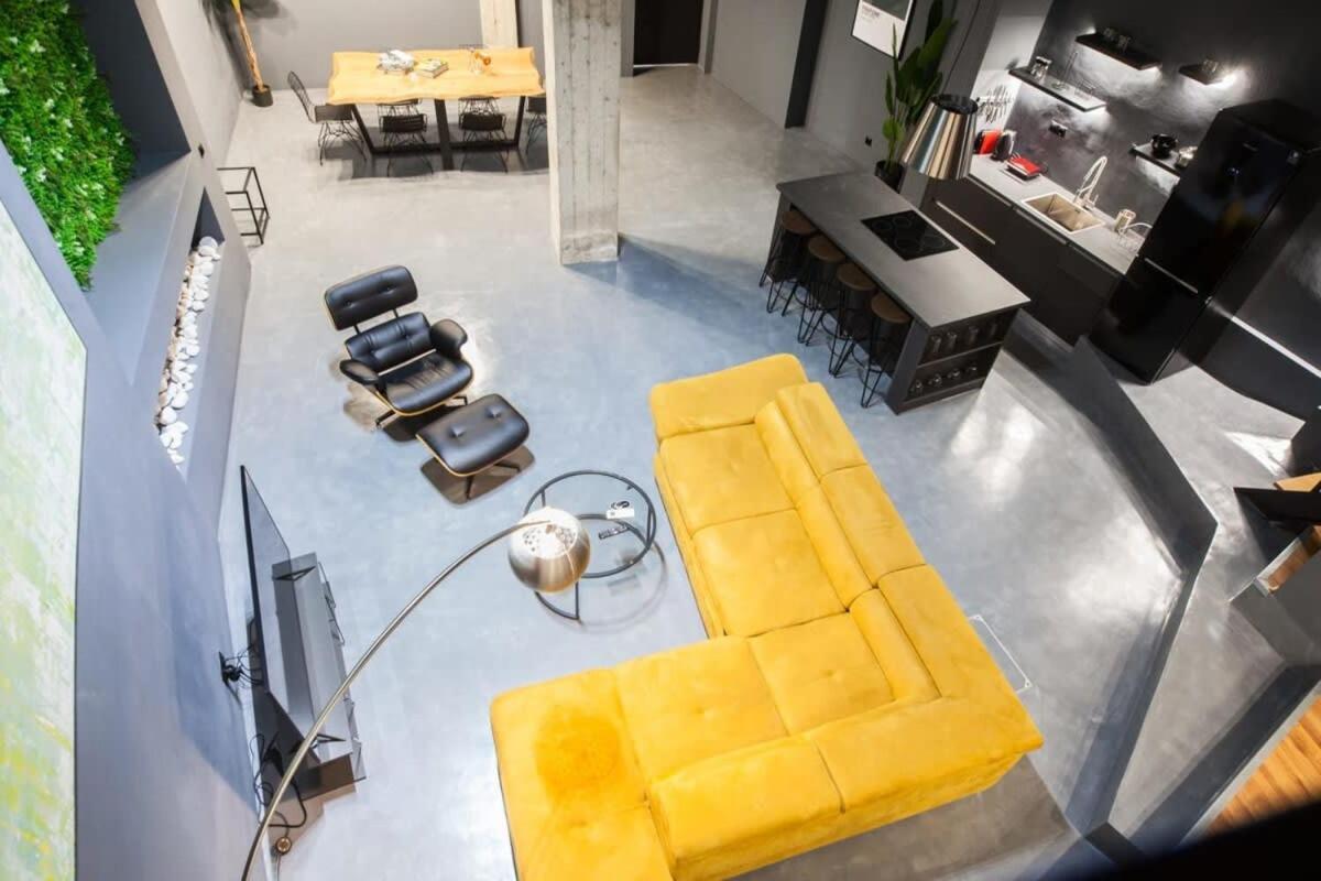 Trendy Industrial Apt Next To Museum Of Acropolis Aten Exteriör bild